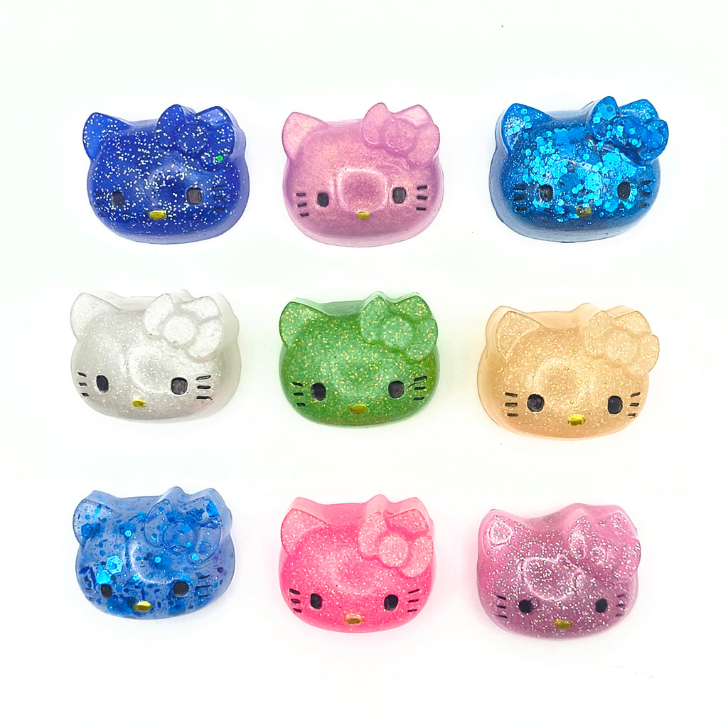 1pc Hello Kitty Themed Coverminder