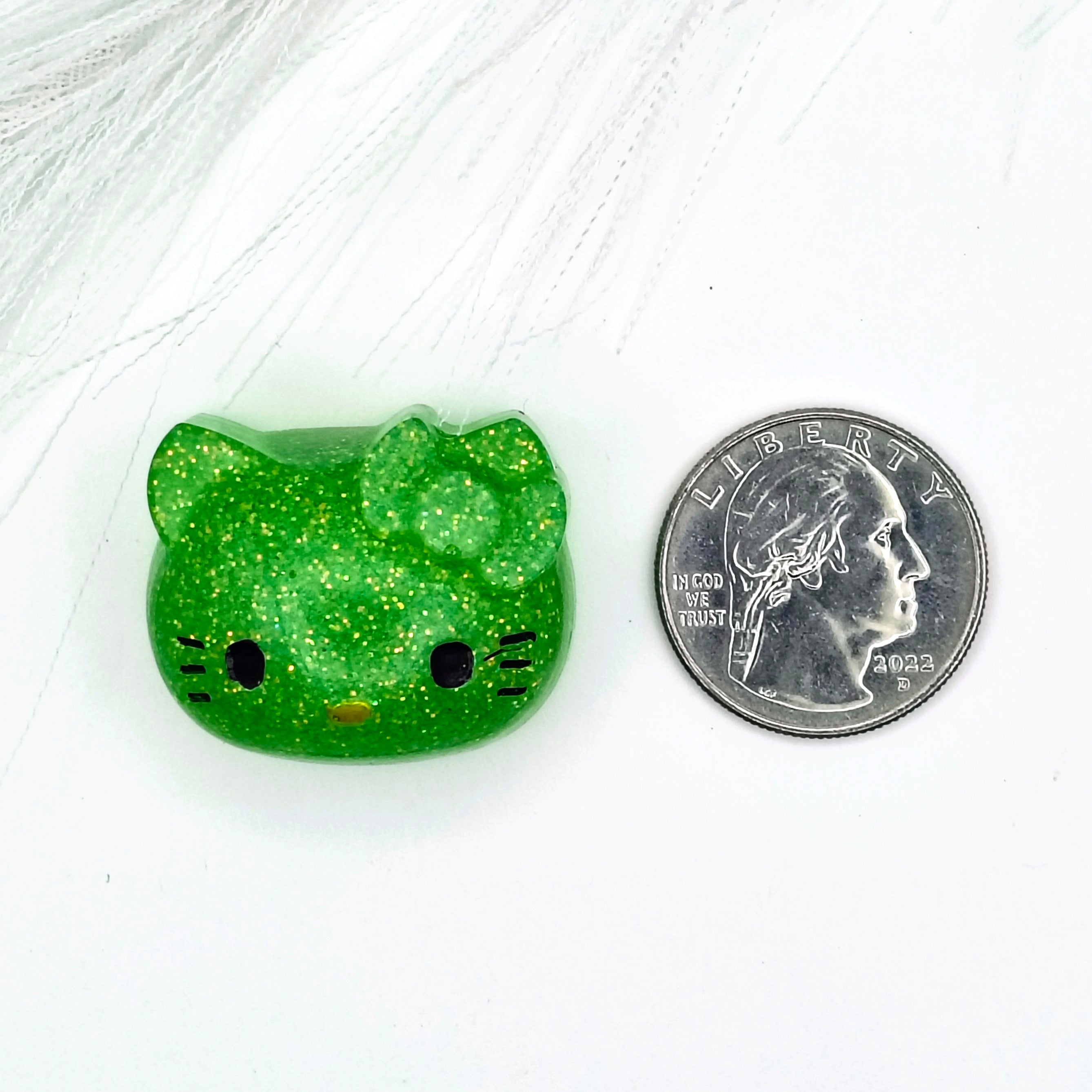 1pc Hello Kitty Themed Coverminder
