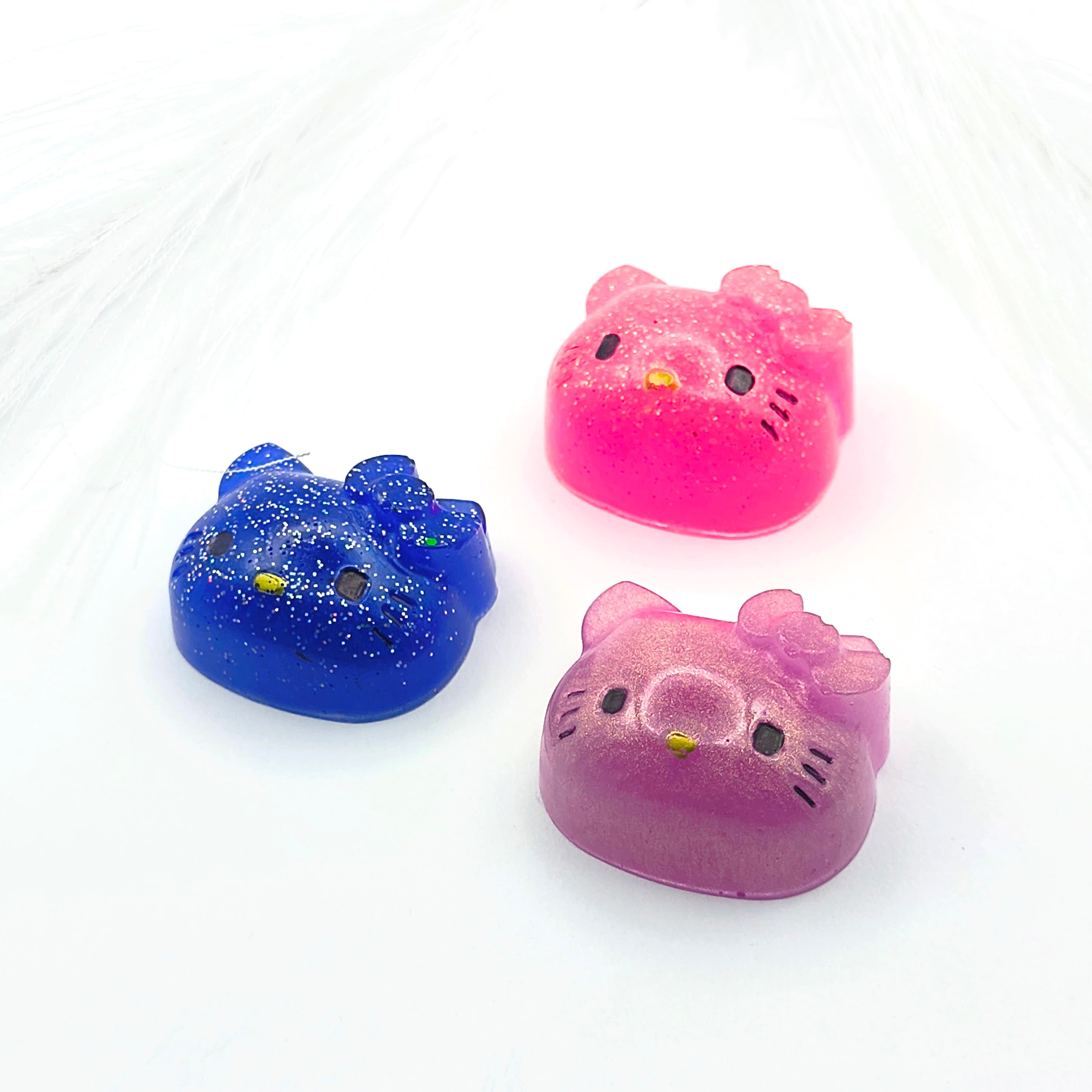 1pc Hello Kitty Themed Coverminder
