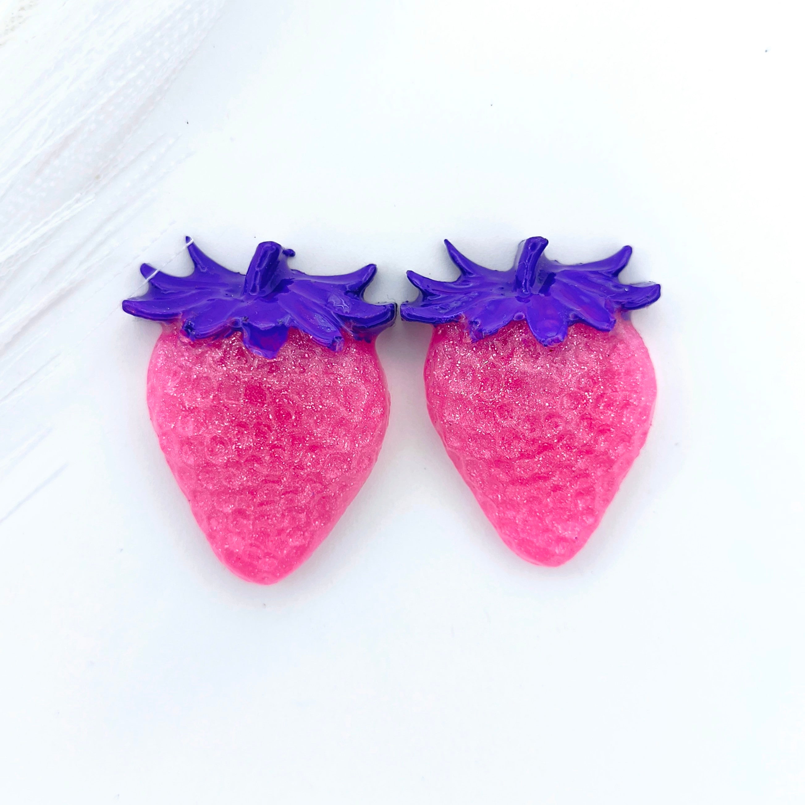 2pc Strawberry Coverminders